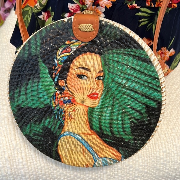 NWOT Rattan Round Crossbody Bag - Picture 2 of 7